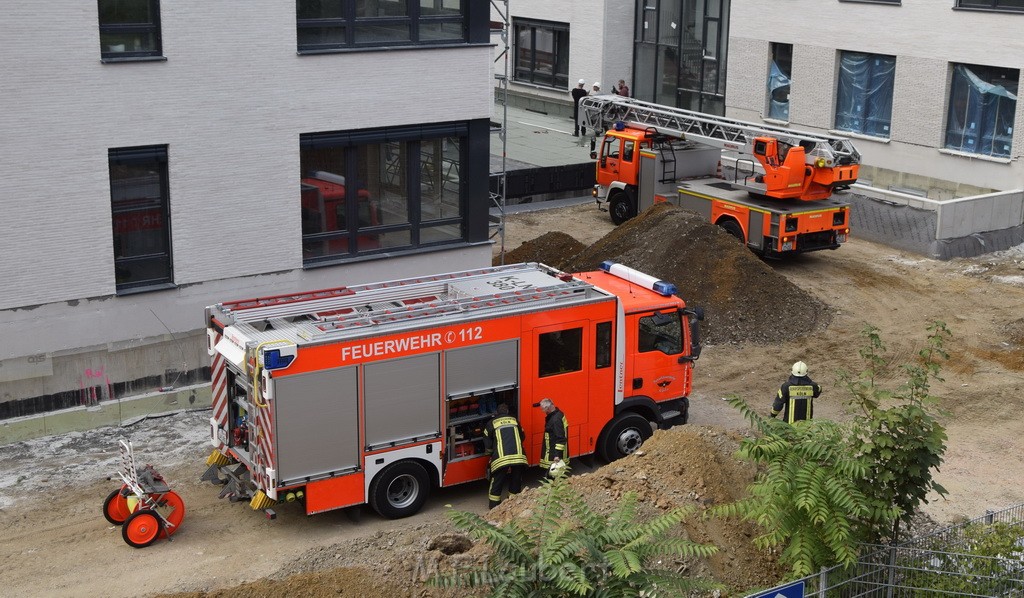 Fassadenfeuer Baustelle Koeln Kalk Dillenburgerstr P40.JPG - Miklos Laubert